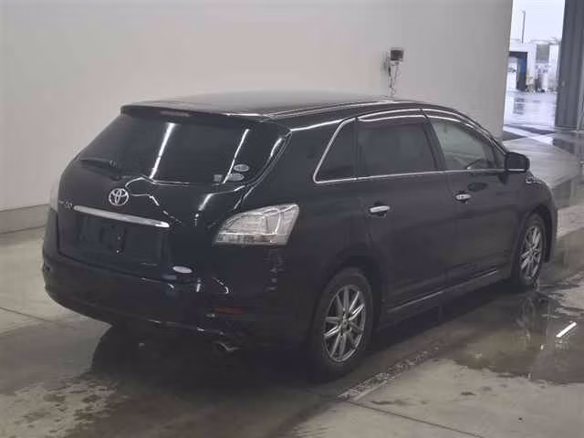 TOYOTA MARK X ZIO