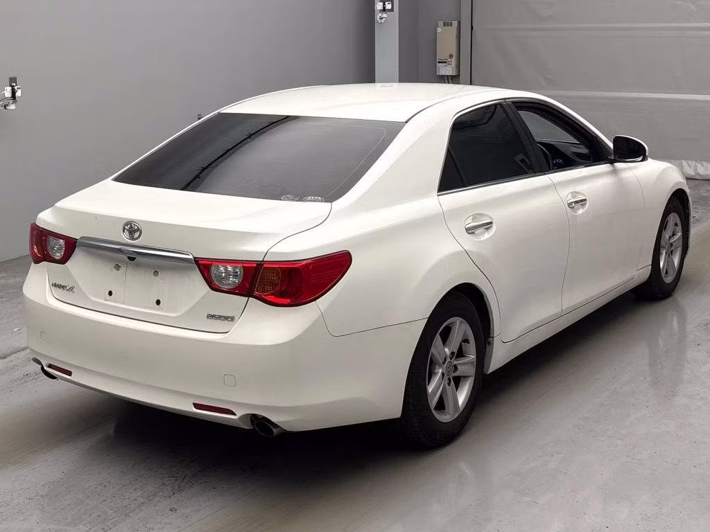 TOYOTA MARK X