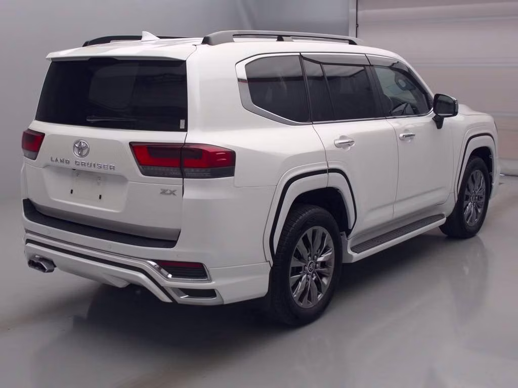TOYOTA LAND CRUISER