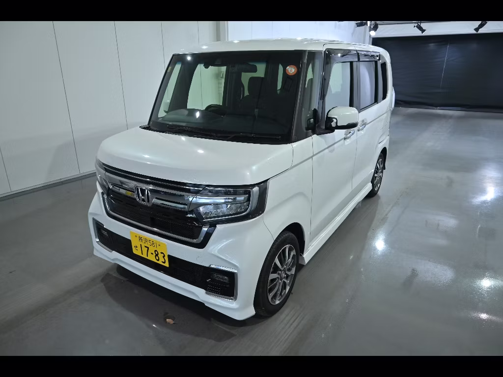 HONDA N-BOX