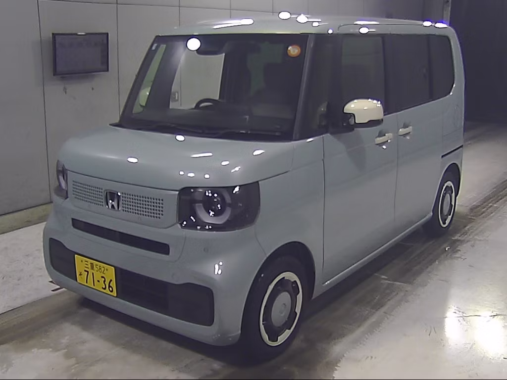 HONDA N-BOX