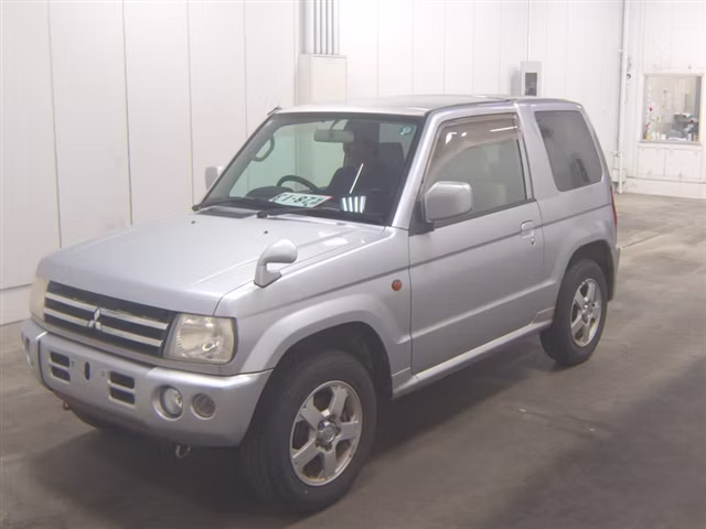 MITSUBISHI PAJERO MINI