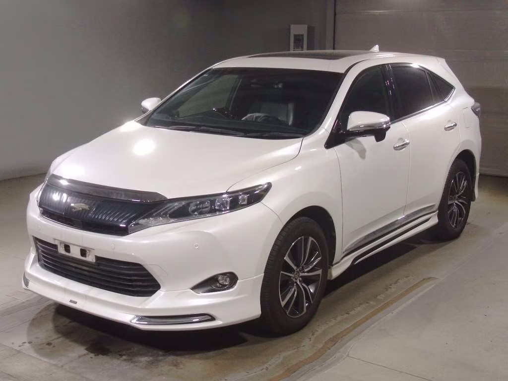 TOYOTA HARRIER
