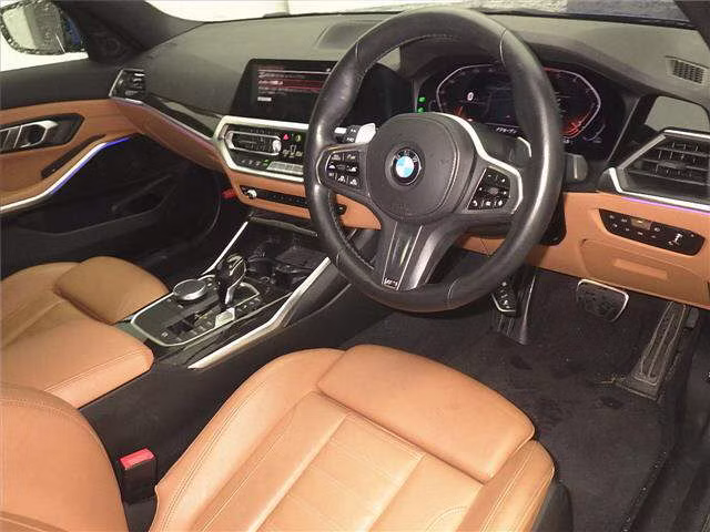 BMW 3-SERIES