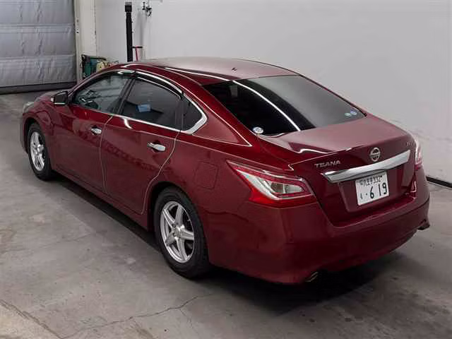 NISSAN TEANA