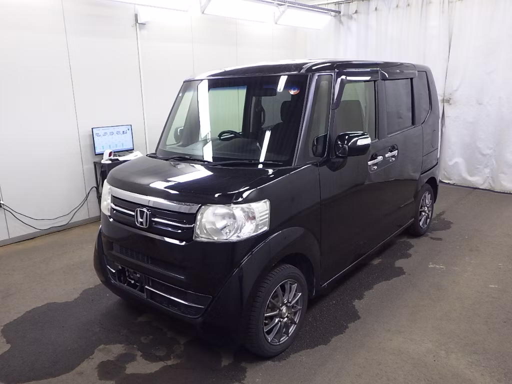 HONDA N-BOX