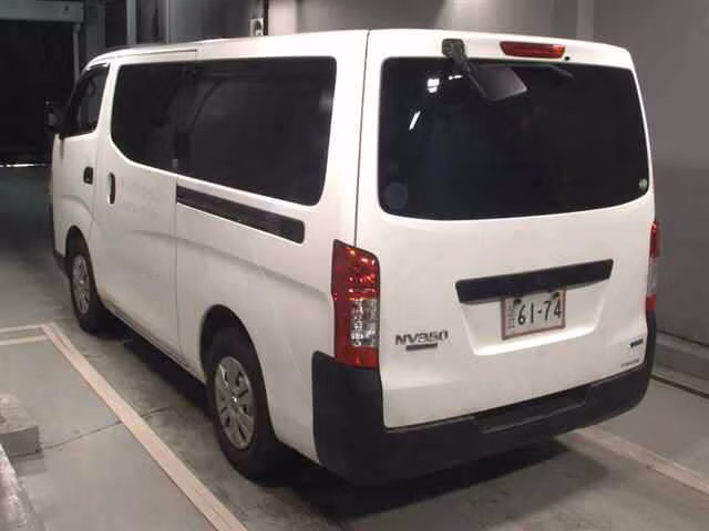 NISSAN NV350 CARAVAN