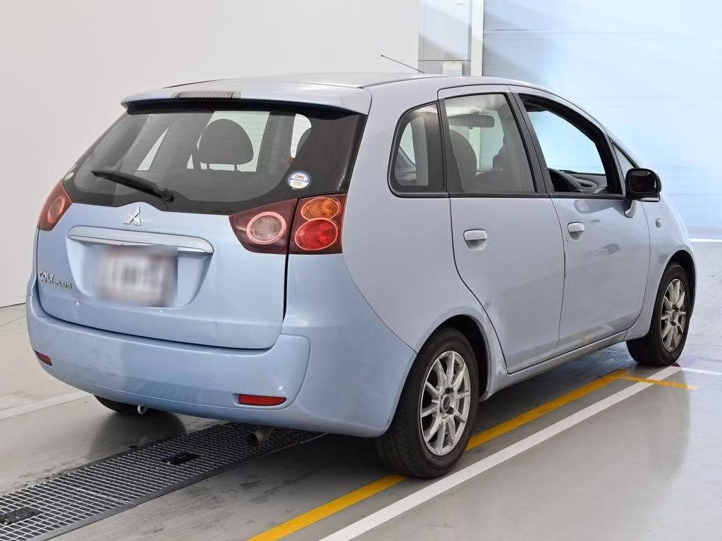 MITSUBISHI COLT PLUS