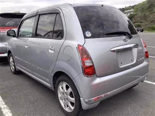DAIHATSU MIRA GINO