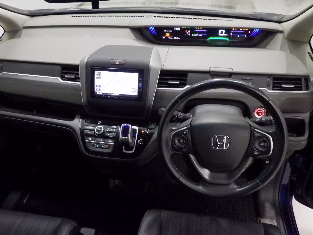 HONDA FREED+