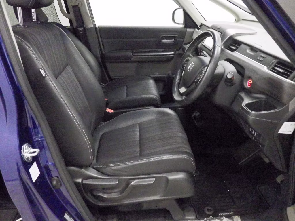 HONDA FREED+
