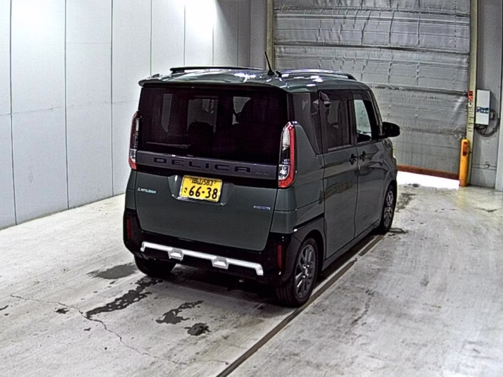MITSUBISHI DELICA MINI