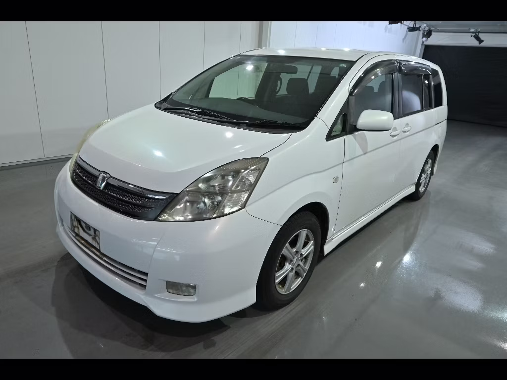 TOYOTA ISIS