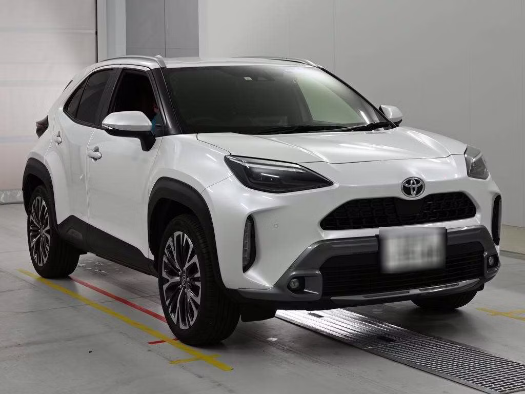 TOYOTA YARIS CROSS