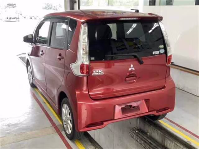 MITSUBISHI EK CUSTOM