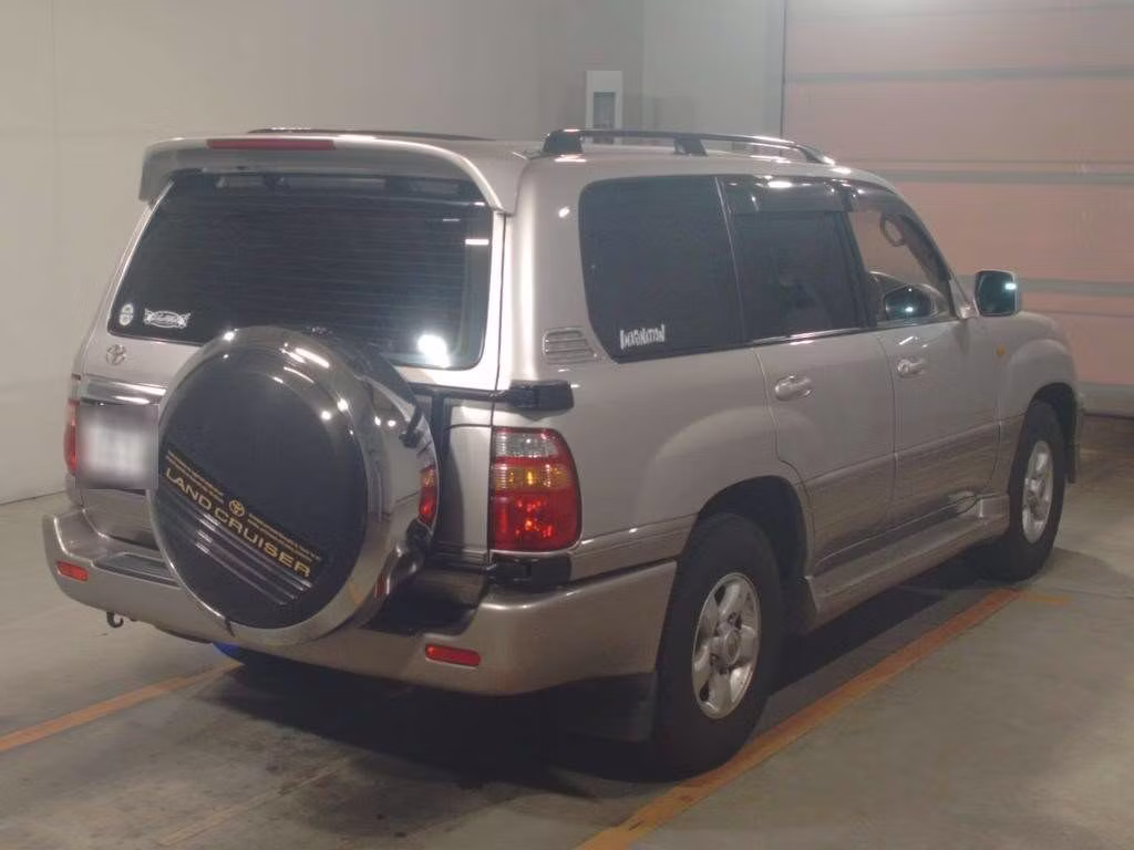 TOYOTA LAND CRUISER