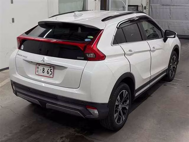 MITSUBISHI ECLIPSE CROSS