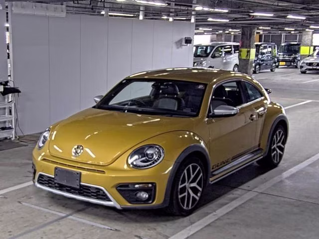 VOLKSWAGEN BEETLE