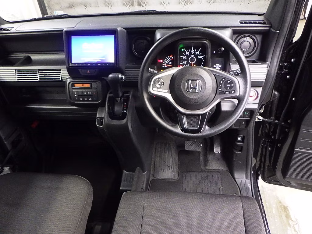 HONDA N-VAN