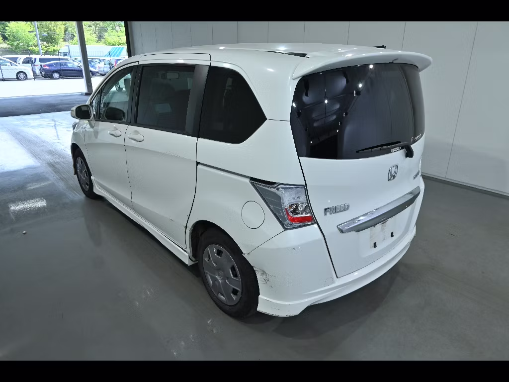 HONDA FREED