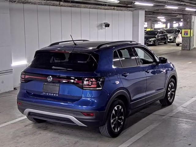 VOLKSWAGEN T-CROSS