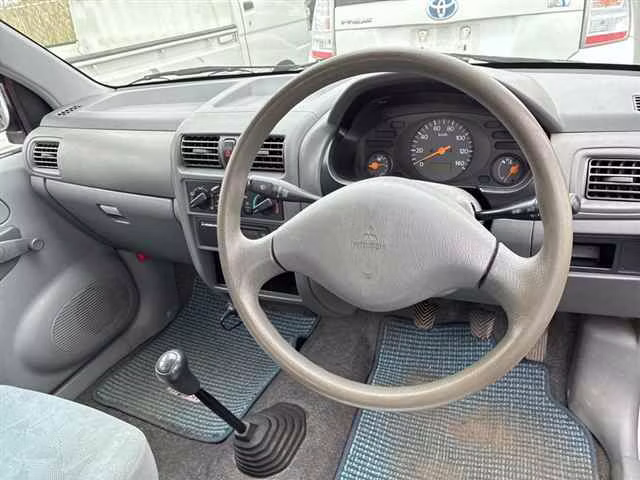 MITSUBISHI MINICA