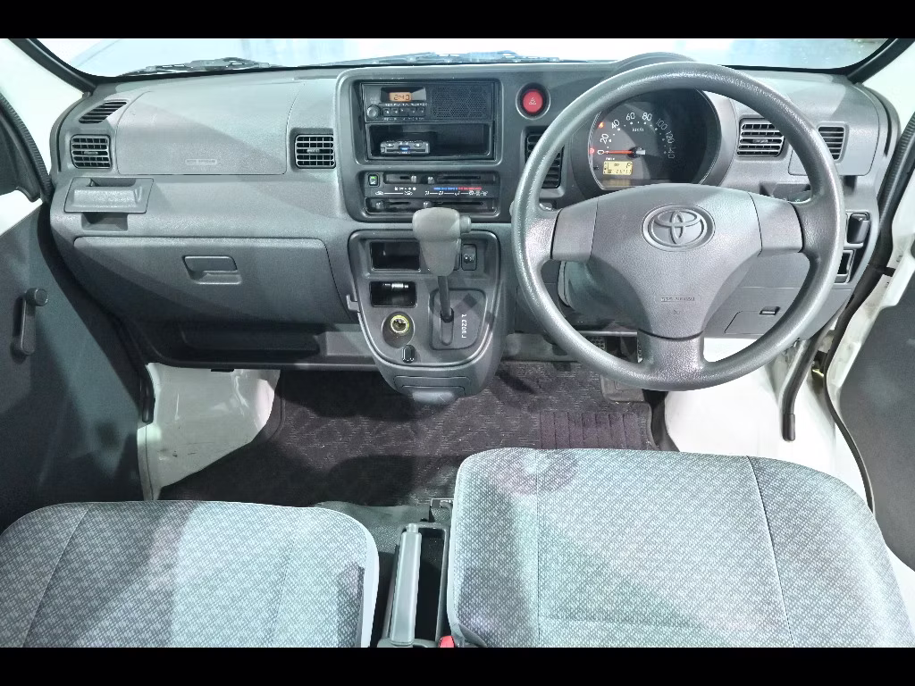 TOYOTA PIXIS VAN
