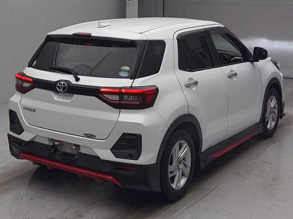 TOYOTA RAIZE
