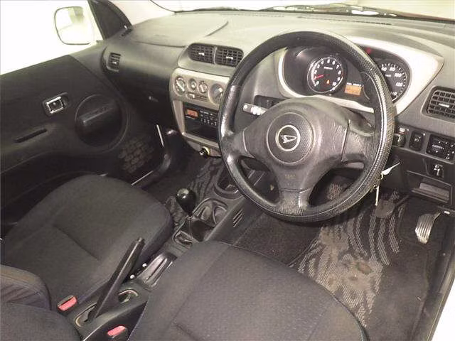 DAIHATSU TERIOS KID