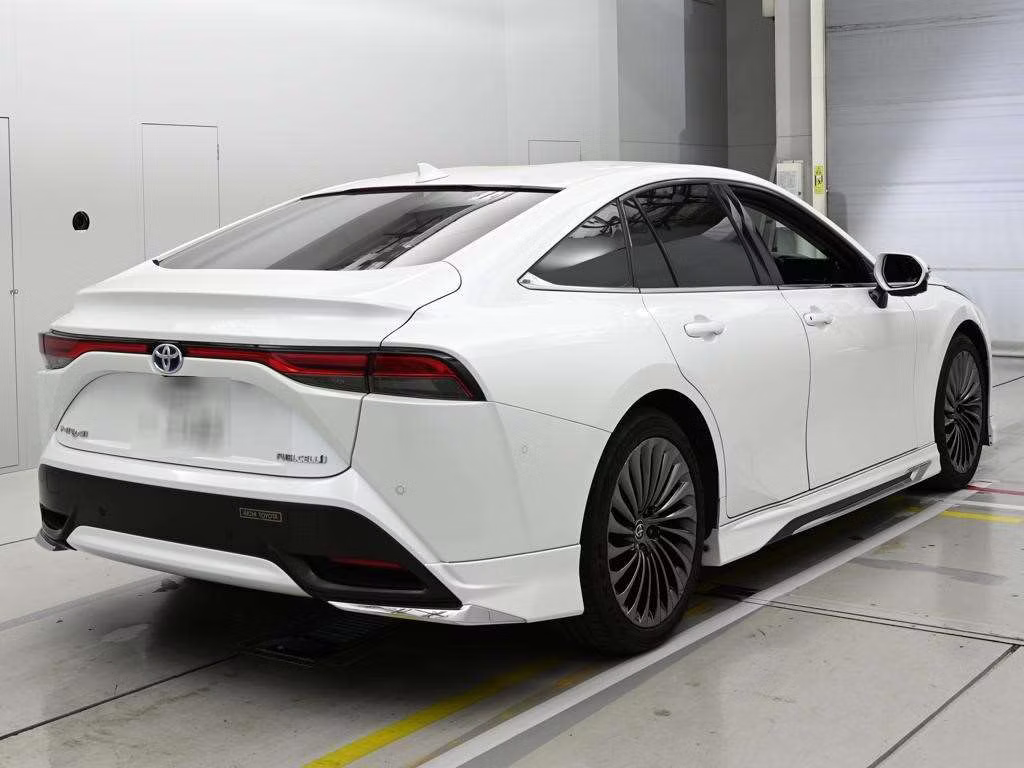 TOYOTA MIRAI