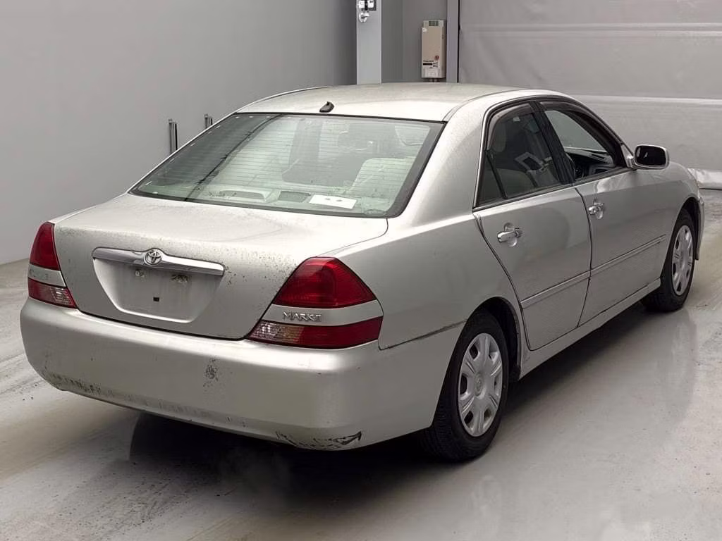 TOYOTA MARK II