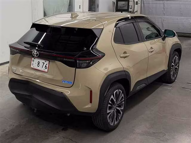 TOYOTA YARIS CROSS