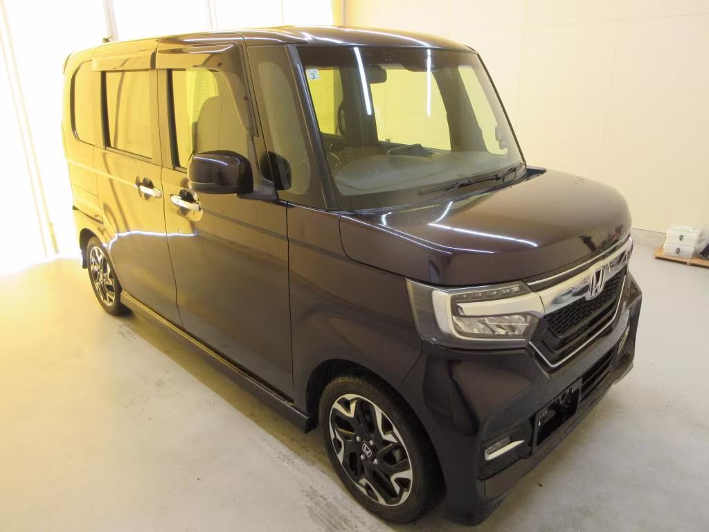 HONDA N-BOX