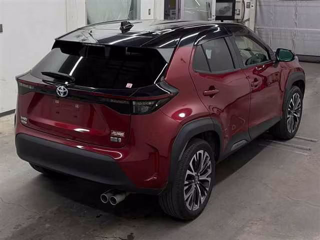 TOYOTA YARIS CROSS