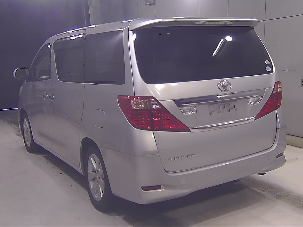 TOYOTA ALPHARD
