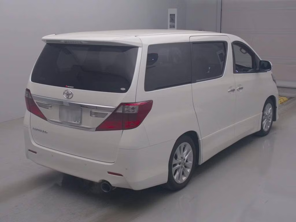 TOYOTA ALPHARD