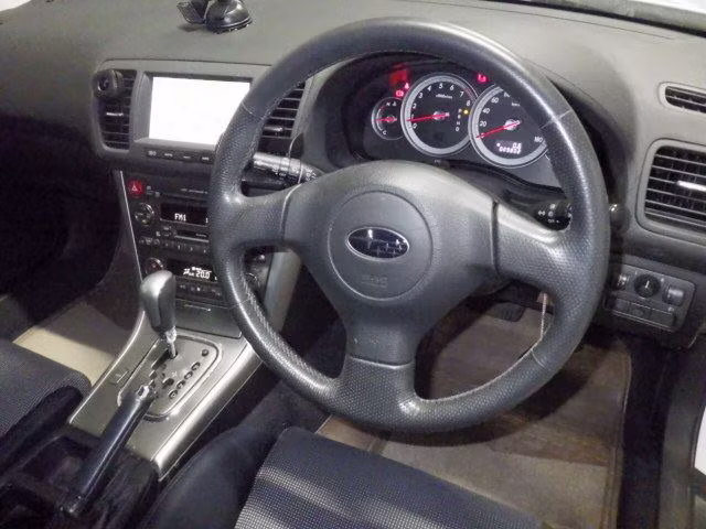 SUBARU LEGACY