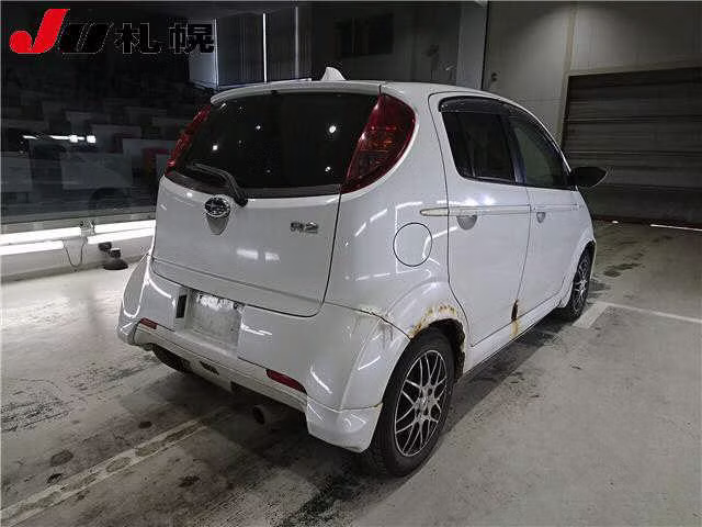 SUBARU R2