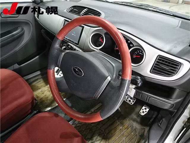 SUBARU R2