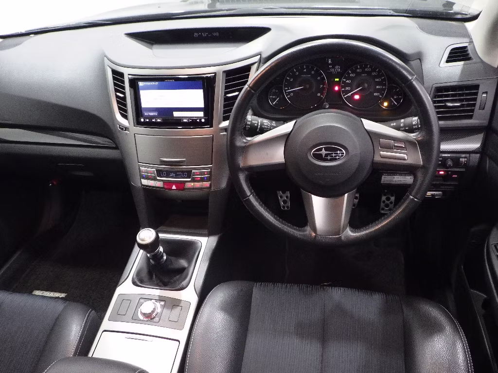 SUBARU LEGACY