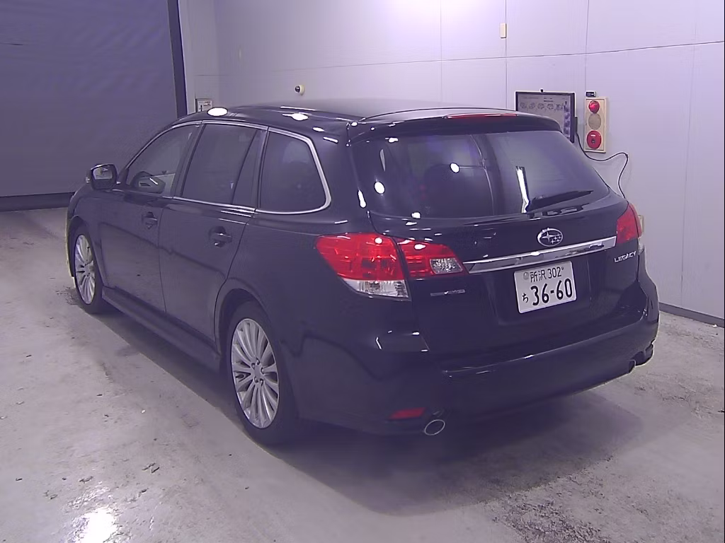 SUBARU LEGACY