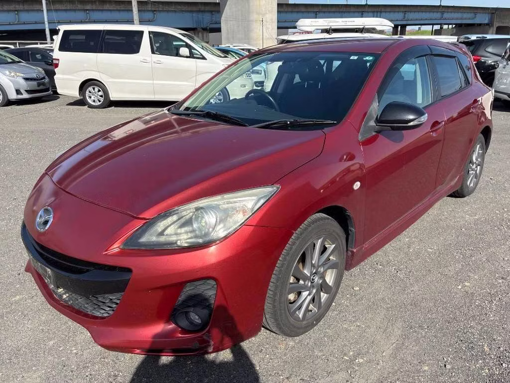 MAZDA AXELA