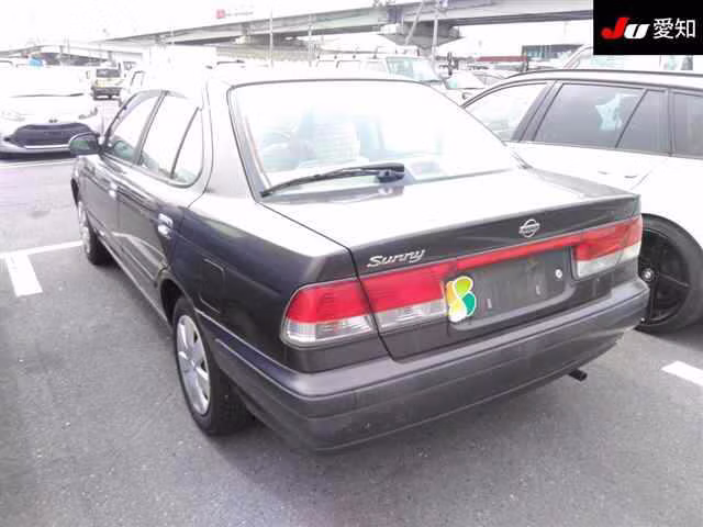 NISSAN SUNNY