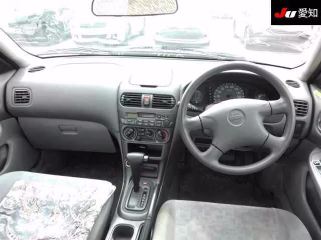 NISSAN SUNNY