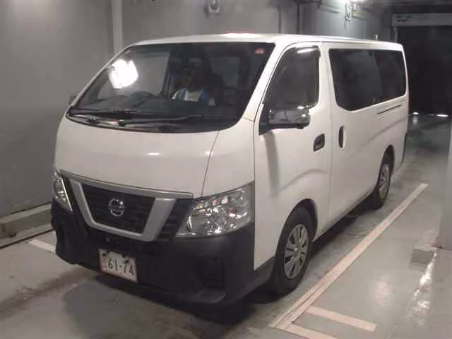 NISSAN NV350 CARAVAN