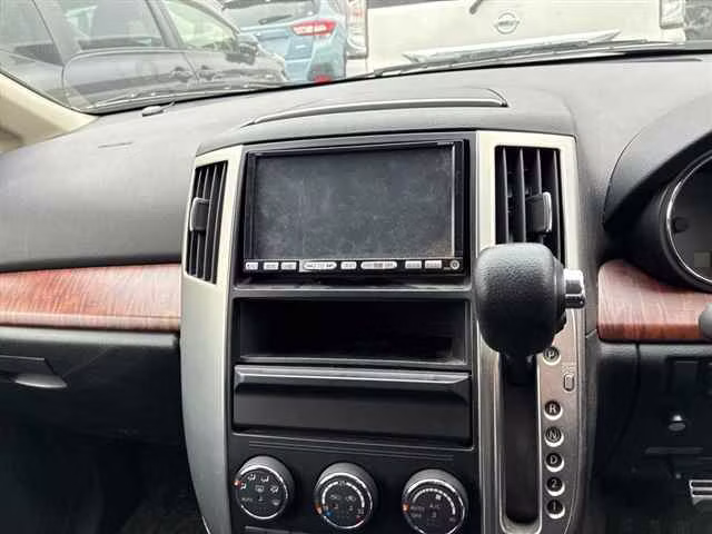 NISSAN PRESAGE