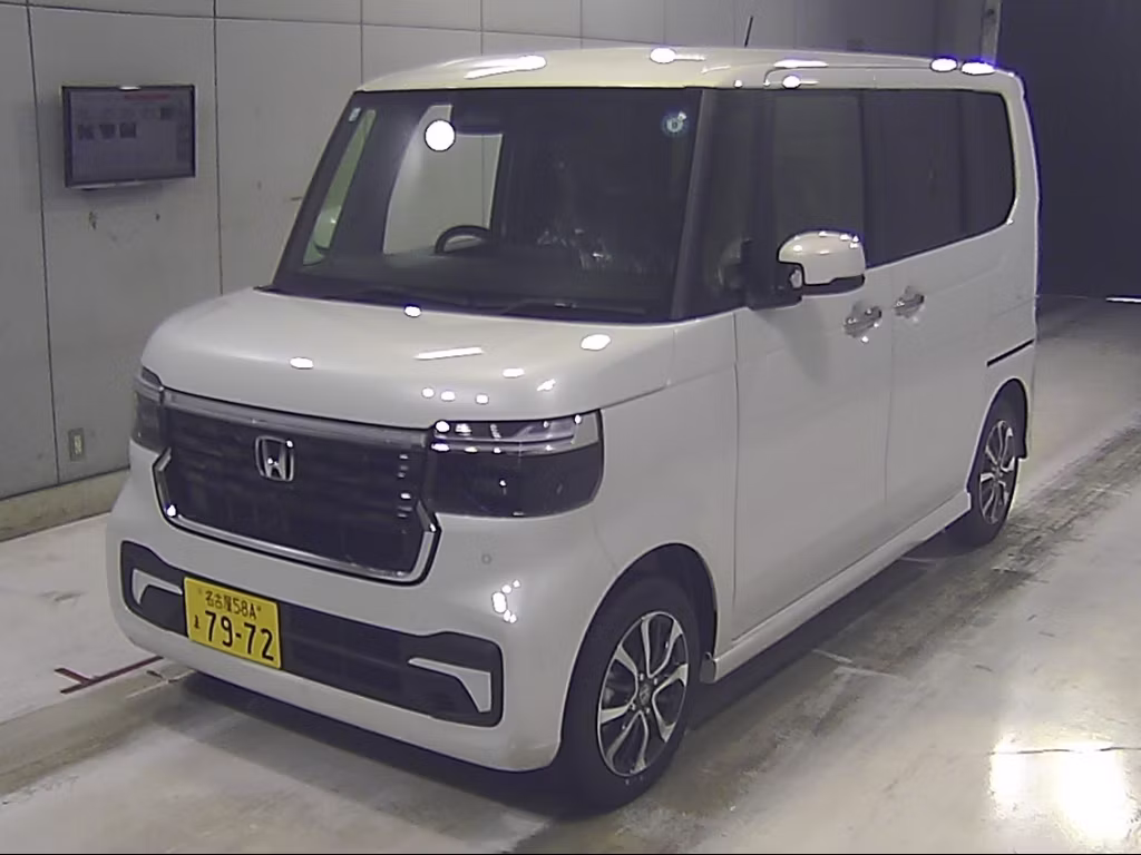 HONDA N-BOX