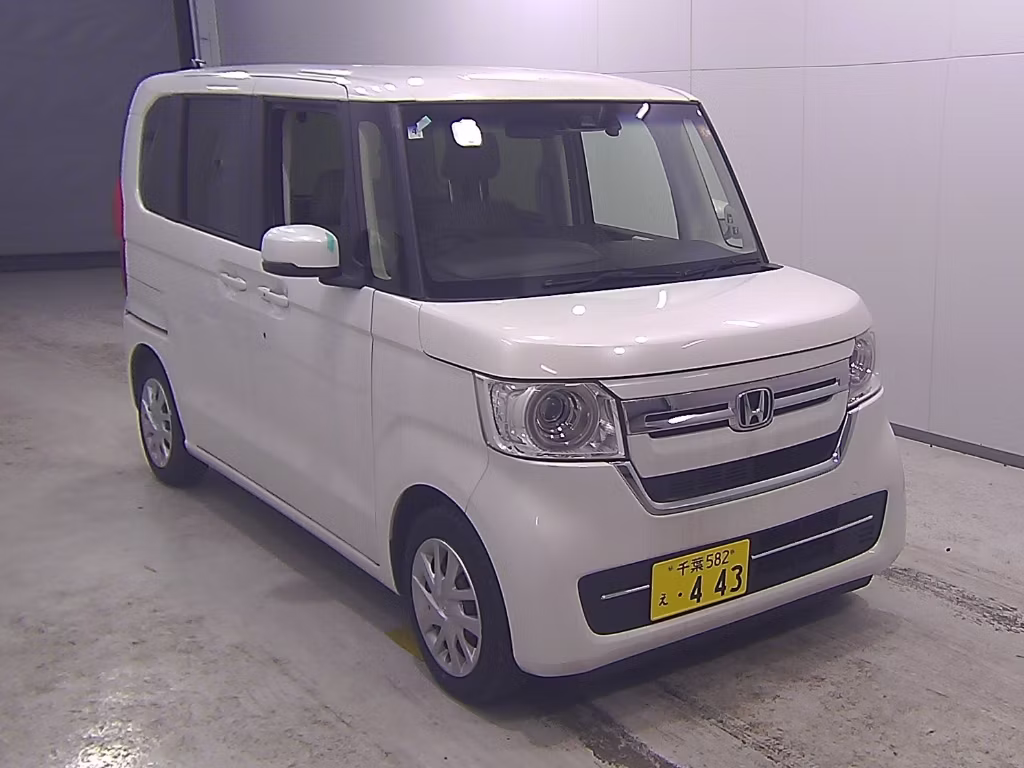 HONDA N-BOX
