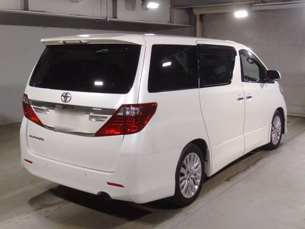 TOYOTA ALPHARD