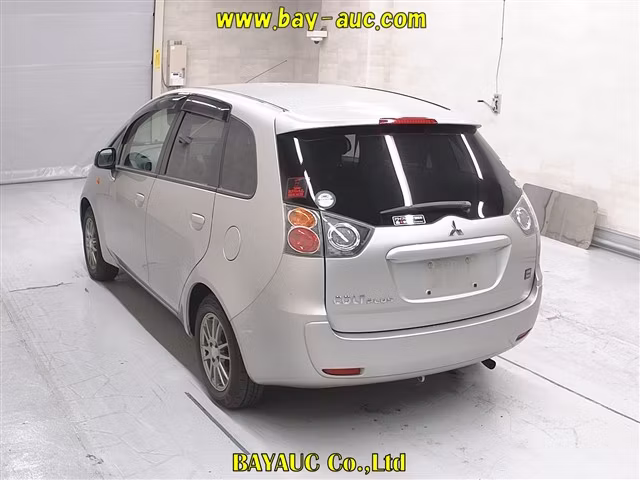 MITSUBISHI COLT PLUS